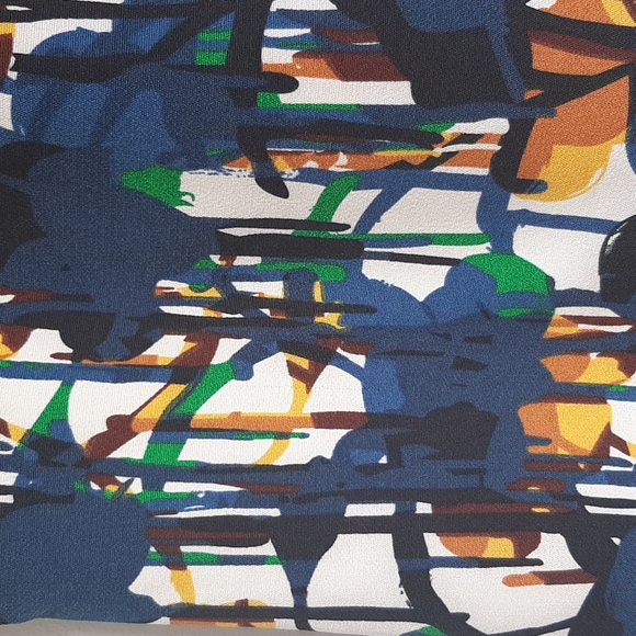 Abstract Design Dress - Picture 2 of 8